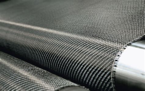 Carbon Fiber Reinforced Polymers: Uma Revolução Leve e Resistente para a Indústria Aeroespacial!